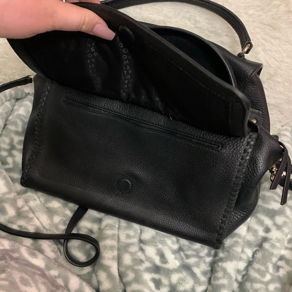 ♠️ Kate Spade Bag ♠️ - Picture 3 of 8